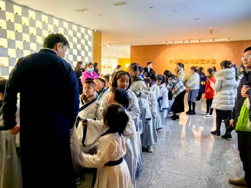 文化赋能：鹿泉市魔创文旅挖掘城市文化资源的实践探索